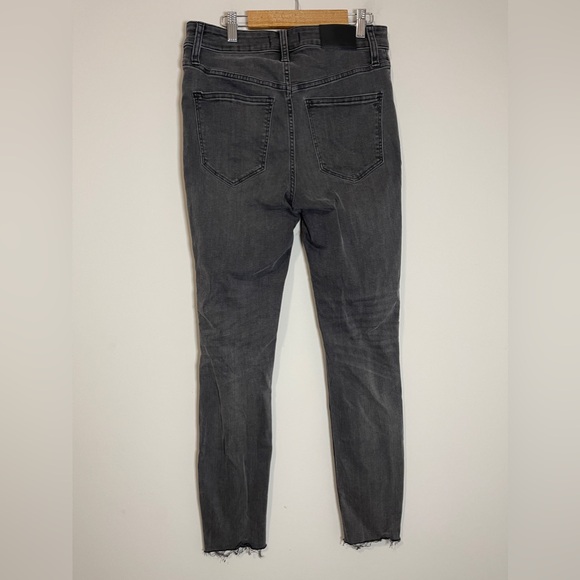 Madewell Jeans Size 27 Ash Black Curvy High Rise Skinny Distressed Denim Bottoms - Picture 8 of 13